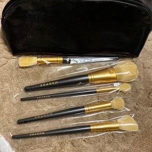 Morphe 5 pcs brush set w/ storage pouch